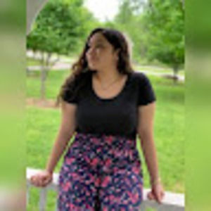 Meet your Posher, Mayela